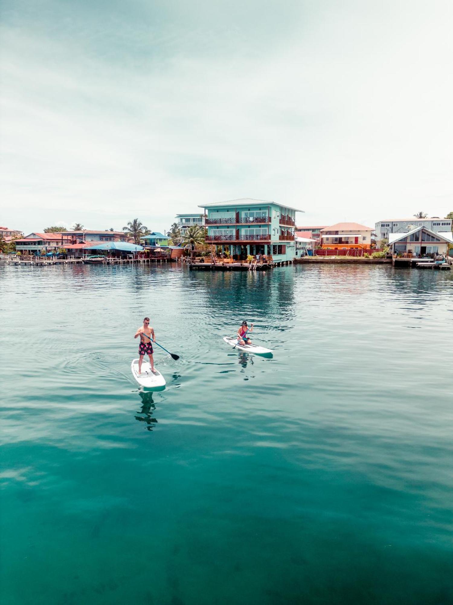 Bambuda Bocas Town Exterior photo